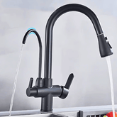 Torneira Gourmet com Filtro Flexível Quente e Frio - Torneira Gourmet com Filtro Flexível Quente e Frio - Preto - Polideia